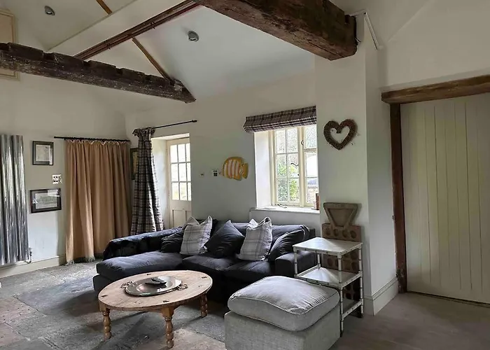 New Luxury Self-Contained Studio